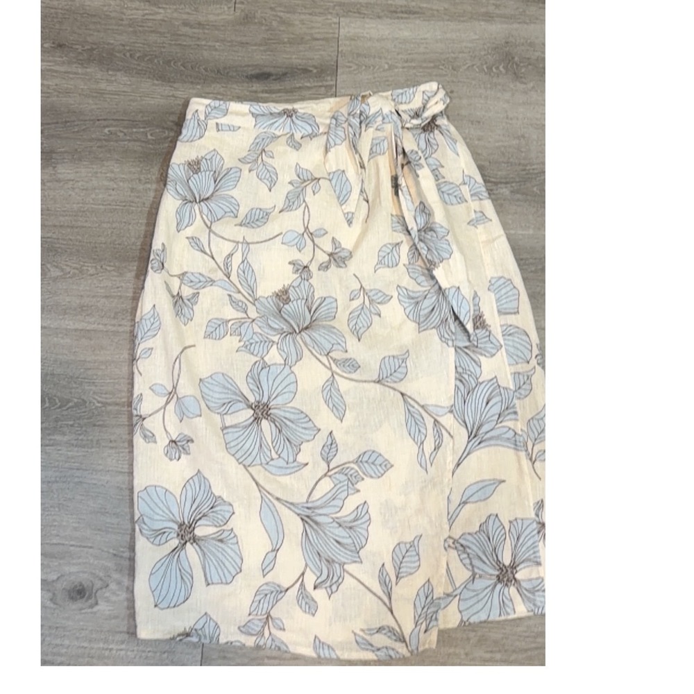 Cynthia Rowley 100% Linen Floral Wrap Midi Skirt Size Medium Blue Cream - Picture 7 of 13